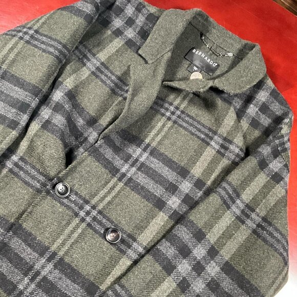 Mens Designer Bernardo Warm Winter Wool Blend Green Plaid Overcoat (Large) - Picture 1 of 7